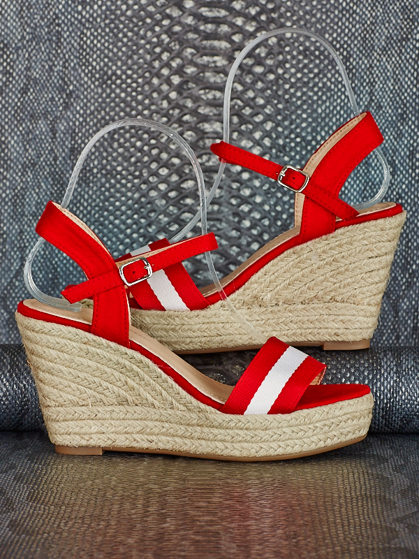 Sandals ― AVentum-Fashion